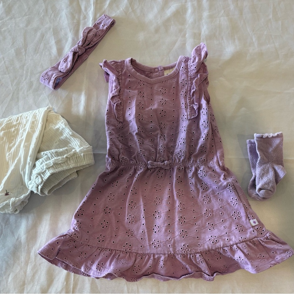 Feetje baby girl eyelet dress, legging, socks and headband 4 piece set 9m EUC